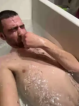 Snapshot of ThatGuyNextDoor1992 chatting on November 5, 2025, 4:56 am ThatGuyNextDoor1992 online show from November 5, 2025, 4:56 am