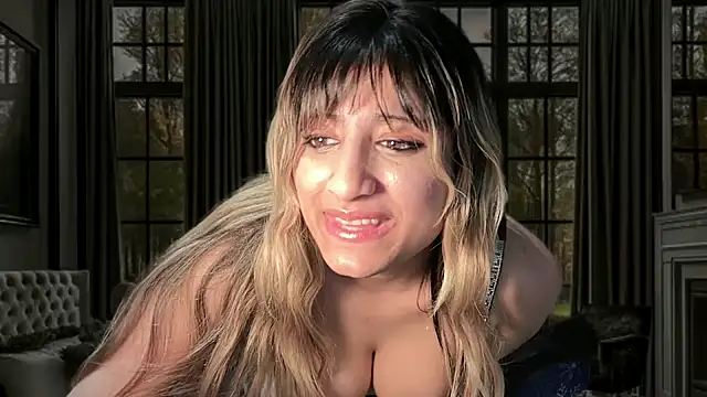 Snapshot of Focal_Humorist99 chatting on December 19, 2024, 1:18 am Focal Humorist99 online show from December 19, 2024, 1:18 am