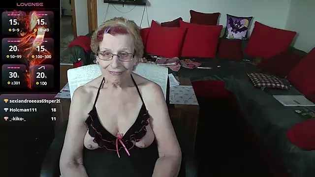 HeisseomaOriginal online show from February 23, 2025, 11:22 am