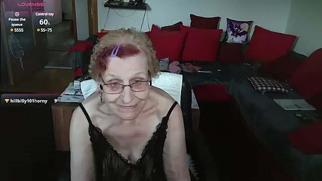 HeisseomaOriginal online show from February 26, 2025, 11:30 am