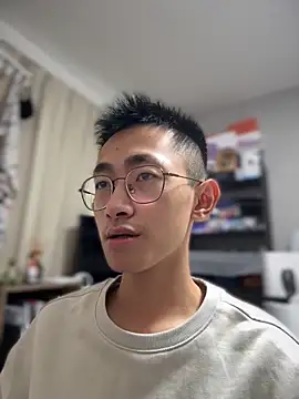 lewdAboyKawaii online show from January 28, 2025, 6:49 am