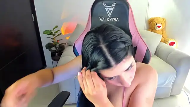 Snapshot of eval_lee18 chatting on February 11, 2026, 3:33 am eval lee18 online show from February 11, 2026, 3:33 am