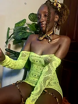 Snapshot of lynnkatrina chatting on September 13, 2025, 10:20 pm lynnkatrina online show from September 13, 2025, 10:20 pm