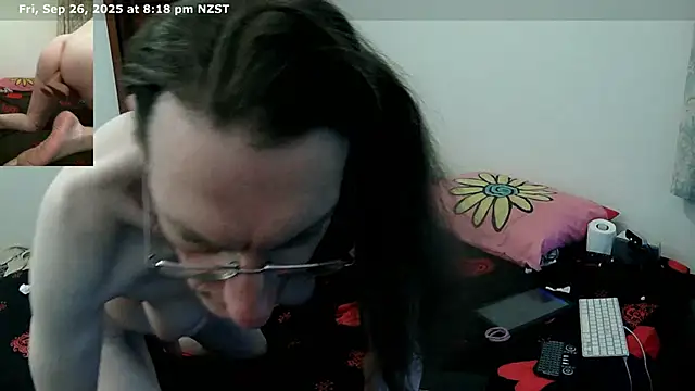 CDAdalyn online show from September 26, 2025, 8:18 am