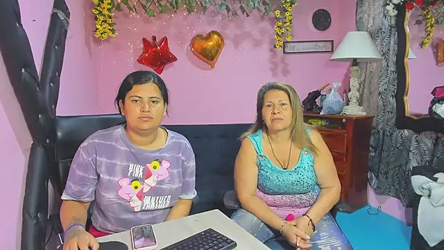 lesbiancuple online show from February 23, 2026, 12:46 pm