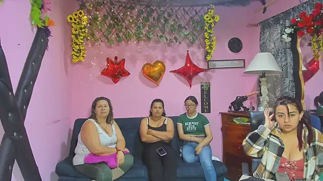 Snapshot of lesbiancuple chatting on March 17, 2026, 11:57 am lesbiancuple online show from March 17, 2026, 11:57 am