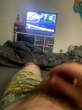 RenaudS-02 online show from October 6, 2025, 1:58 am