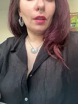 LunaMoongirl online show from December 6, 2024, 1:55 pm