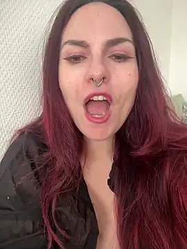 LunaMoongirl online show from February 26, 2025, 3:30 pm