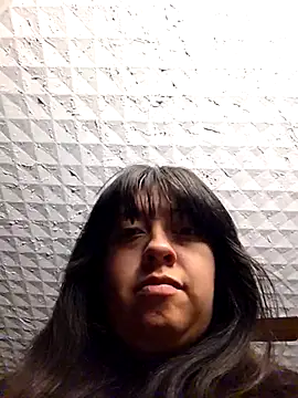 Snapshot of AriannaPena chatting on November 24, 2025, 10:42 pm AriannaPena online show from November 24, 2025, 10:42 pm