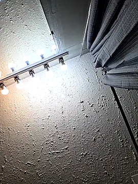 Snapshot of AriannaPena chatting on November 26, 2025, 11:39 pm AriannaPena online show from November 26, 2025, 11:39 pm