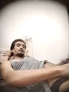 Rajat14111996 online show from March 7, 2025, 3:51 am