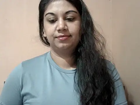 bellachow10 online show from May 25, 2026, 6:19 am