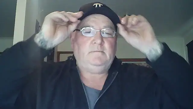 HOTANAL online show from September 9, 2025, 11:26 pm