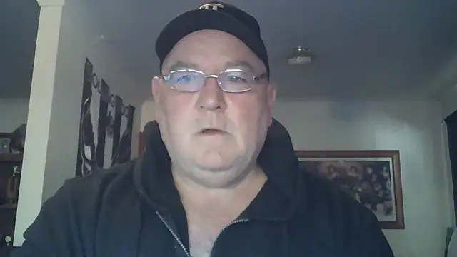 HOTANAL online show from October 14, 2025, 10:32 pm