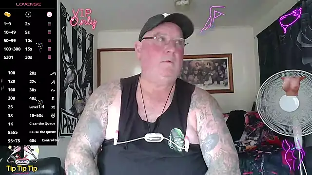 HOTANAL online show from April 18, 2026, 3:21 am