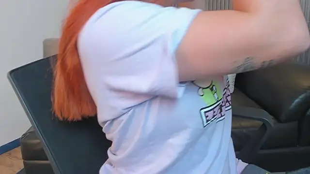 kimbrownn online show from February 13, 2025, 2:09 pm