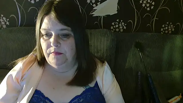 HouseWifeWhore Milf online show from September 27, 2025, 10:26 pm