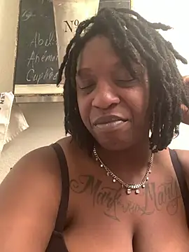 markquanna online show from July 6, 2026, 8:55 am