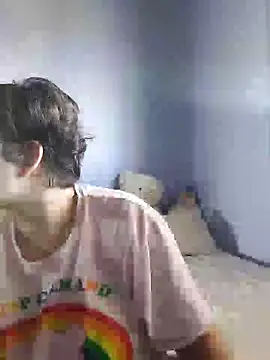 Lilmuh  online show from December 1, 2024, 6:52 pm