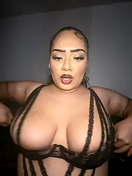 Snapshot of CarmelaAnthony chatting on October 23, 2025, 4:28 pm CarmelaAnthony online show from October 23, 2025, 4:28 pm