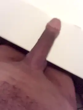 Snapshot of Invisiblesqz chatting on March 5, 2026, 6:53 am Invisiblesqz online show from March 5, 2026, 6:53 am