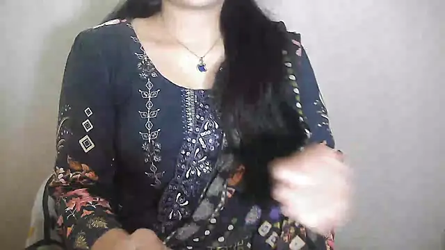 Chanchal--Navya online show from December 17, 2024, 1:27 pm
