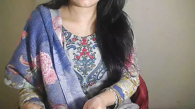 Chanchal--Navya online show from February 17, 2025, 1:32 pm