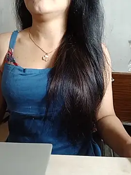 Snapshot of Chanchal--Navya chatting on May 31, 2026, 6:09 pm Chanchal--Navya online show from May 31, 2026, 6:09 pm