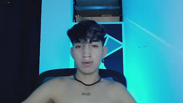 littlextreme online show from March 11, 2025, 4:21 am