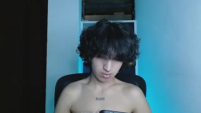 littlextreme online show from May 28, 2026, 2:09 am