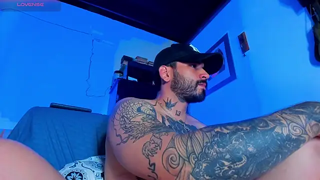 CamiloGray  online show from January 21, 2025, 6:12 pm