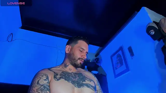 CamiloGray  online show from March 12, 2025, 3:07 pm