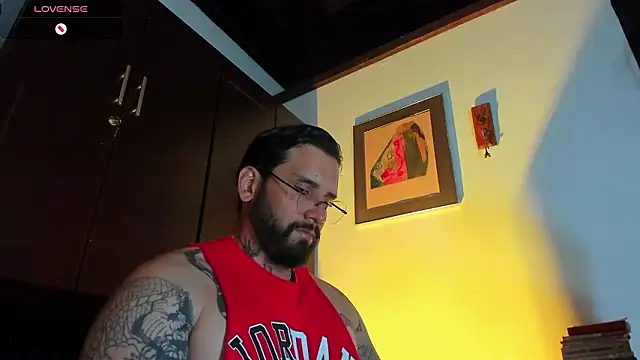 CamiloGray  online show from March 19, 2026, 2:43 pm