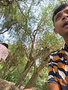 wow-wow-sexy online show from November 13, 2025, 7:07 am