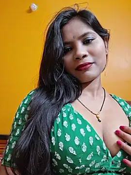 wow-wow-sexy online show from August 3, 2026, 5:06 pm