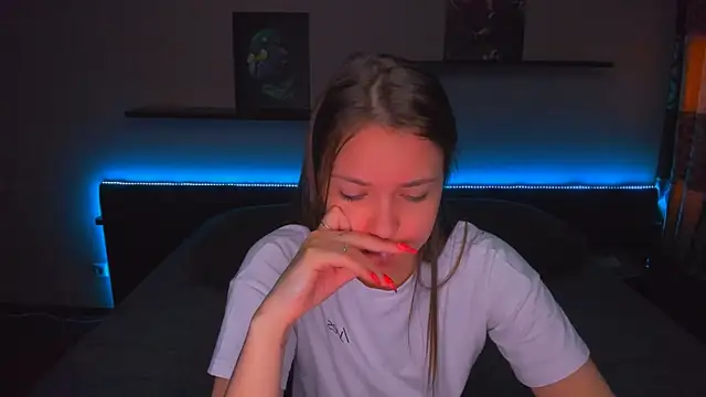 AlexaBarkley online show from April 6, 2026, 4:46 am