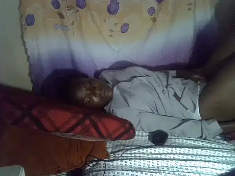 Snapshot of cute-shamza chatting on April 18, 2026, 7:58 pm cute-shamza online show from April 18, 2026, 7:58 pm