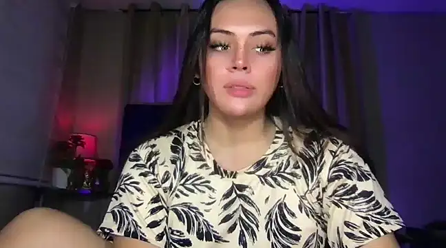 Snapshot of _MissKhimberlyXxx_ chatting on December 14, 2024, 1:59 pm  MissKhimberlyXxx  online show from December 14, 2024, 1:59 pm