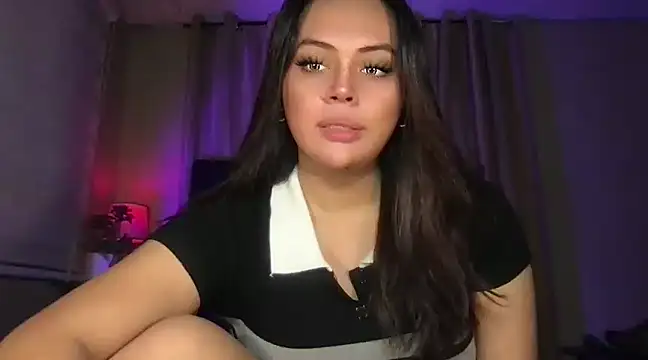 Snapshot of _MissKhimberlyXxx_ chatting on December 16, 2024, 7:54 pm  MissKhimberlyXxx  online show from December 16, 2024, 7:54 pm