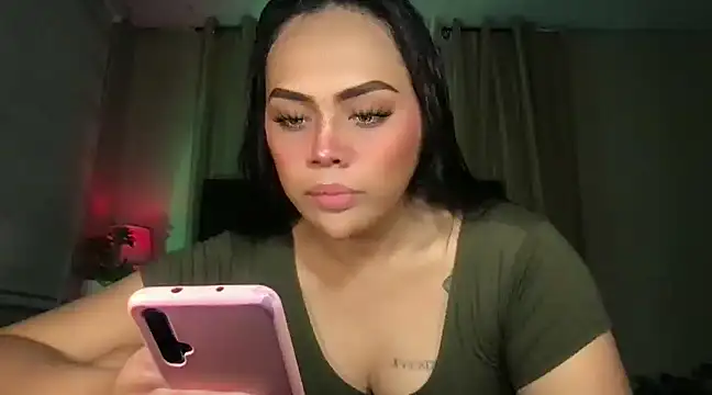 Snapshot of _MissKhimberlyXxx_ chatting on January 2, 2025, 7:23 am  MissKhimberlyXxx  online show from January 2, 2025, 7:23 am