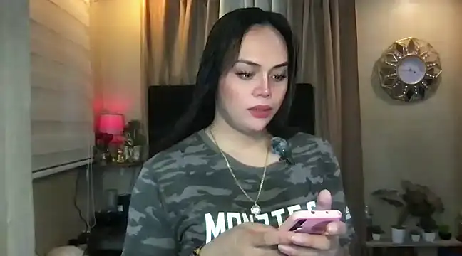 Snapshot of _MissKhimberlyXxx_ chatting on January 26, 2025, 7:42 am  MissKhimberlyXxx  online show from January 26, 2025, 7:42 am