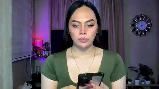 Snapshot of _MissKhimberlyXxx_ chatting on January 27, 2025, 7:24 am  MissKhimberlyXxx  online show from January 27, 2025, 7:24 am