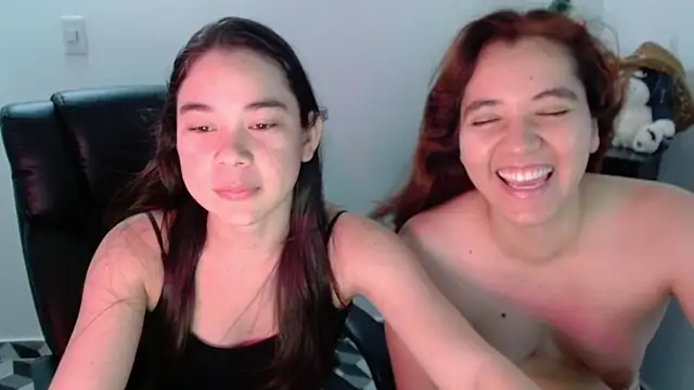 Snapshot of Gretten_wright chatting on December 19, 2025, 11:01 pm Gretten wright online show from December 19, 2025, 11:01 pm