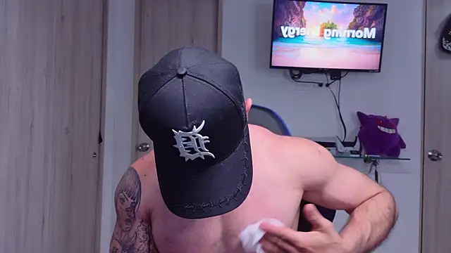 Snapshot of Latino_stud4u chatting on July 8, 2026, 12:20 pm Latino stud4u online show from July 8, 2026, 12:20 pm