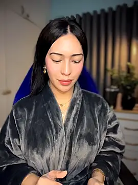 Jasmine Elcock online show from April 22, 2026, 2:07 pm