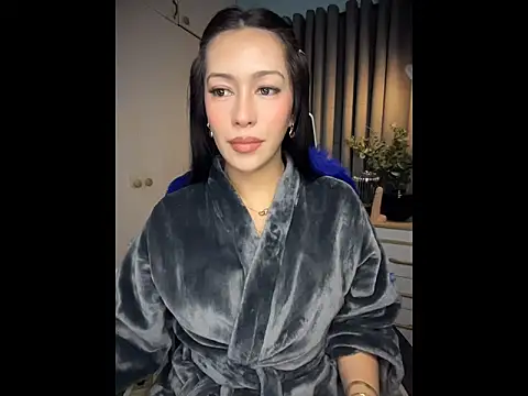 Jasmine Elcock online show from May 8, 2026, 5:40 pm