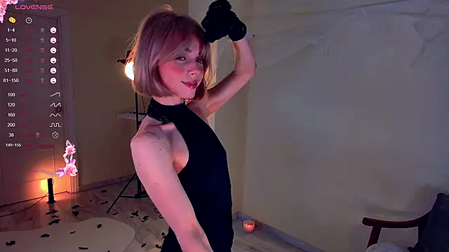 Arielle  03 online show from October 31, 2025, 1:39 am