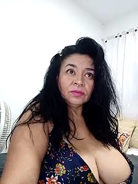 karlablue  online show from September 13, 2025, 8:30 pm