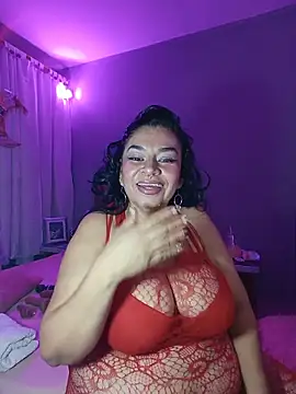 Snapshot of karlablue_ chatting on June 13, 2026, 12:52 am karlablue online show from June 13, 2026, 12:52 am